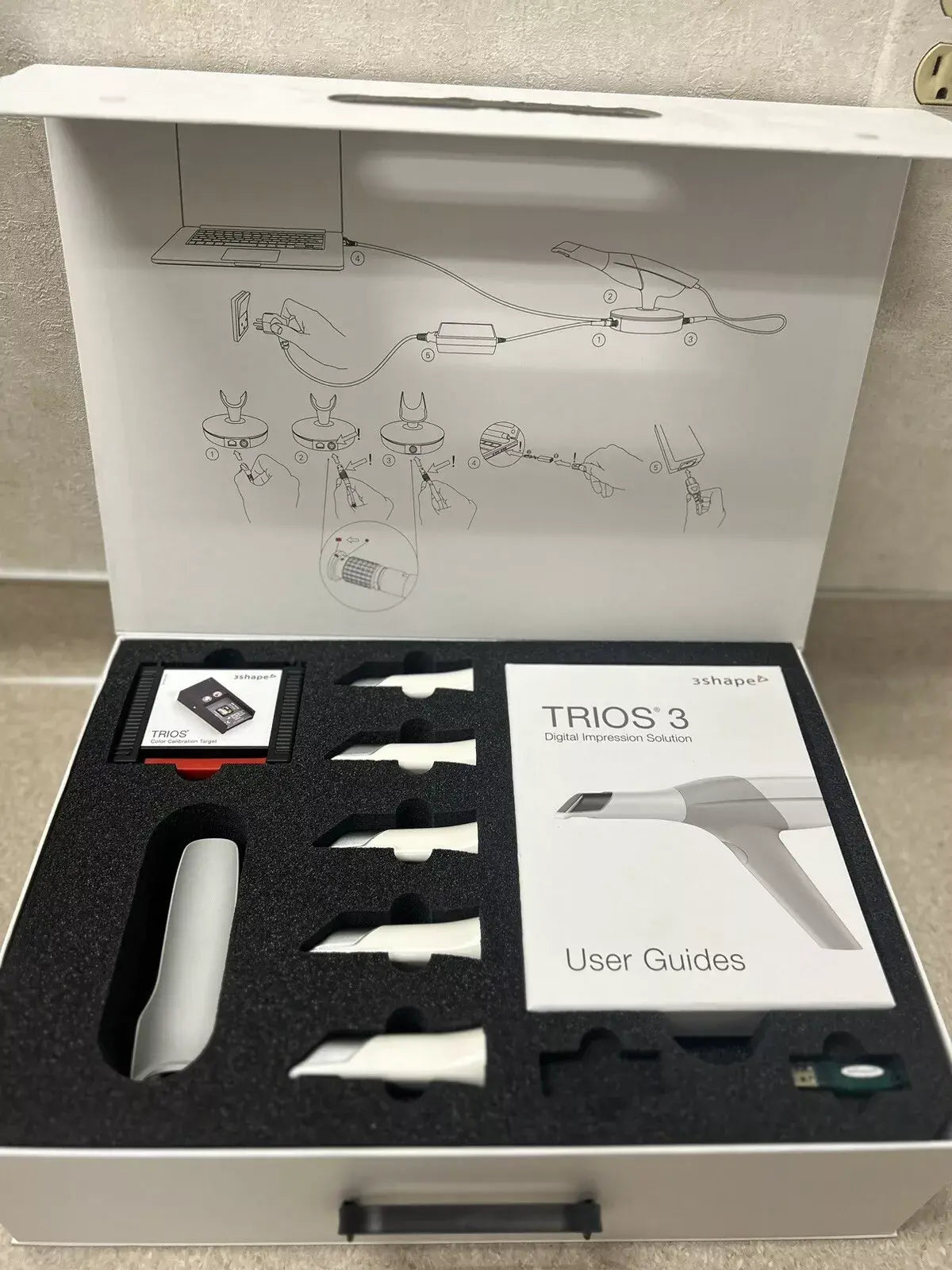 3 Shape Trios Color 3 Pod Dental Intraoral Scanner for CADCAM Dentistry